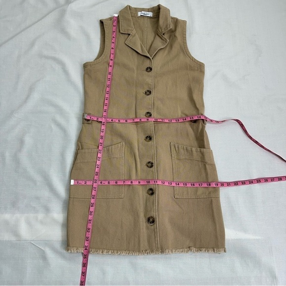 Carly Jean Los Angeles size Medium Beige Button Down Sleeveless Field Dress - Picture 10 of 11